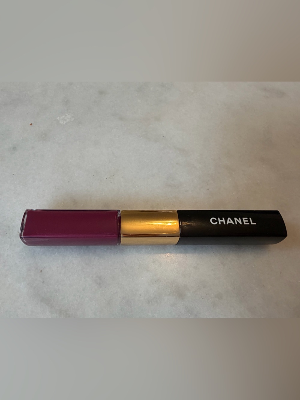 Authentic New Le Rouge Duo Ultra Tenue Gloss # 102 Milky Blueberry